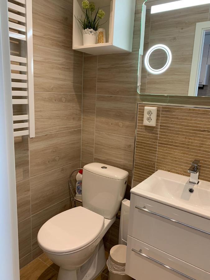 Kleine Moewe, Exklusives Ein Zimmer Apartment Mit Sauna Im Haus Wunstorf Exteriér fotografie